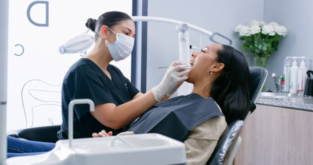 Best Tooth Extraction  in Montgomery, TX